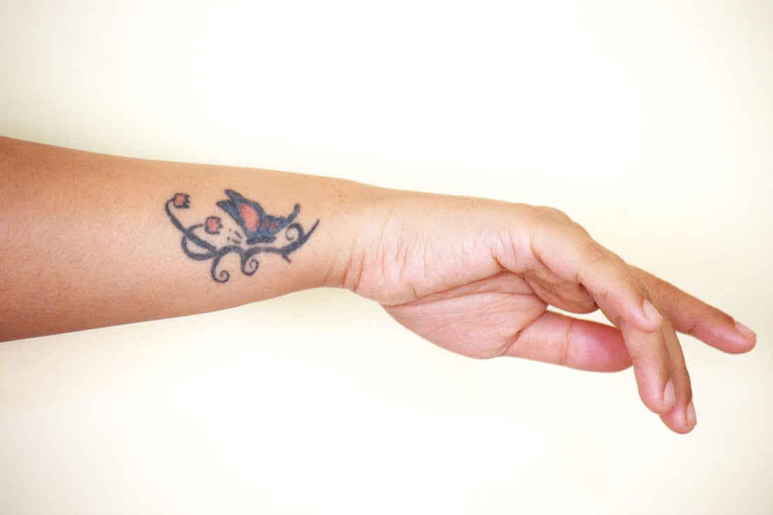 motif de tatouage au poignet - tktxfrance
